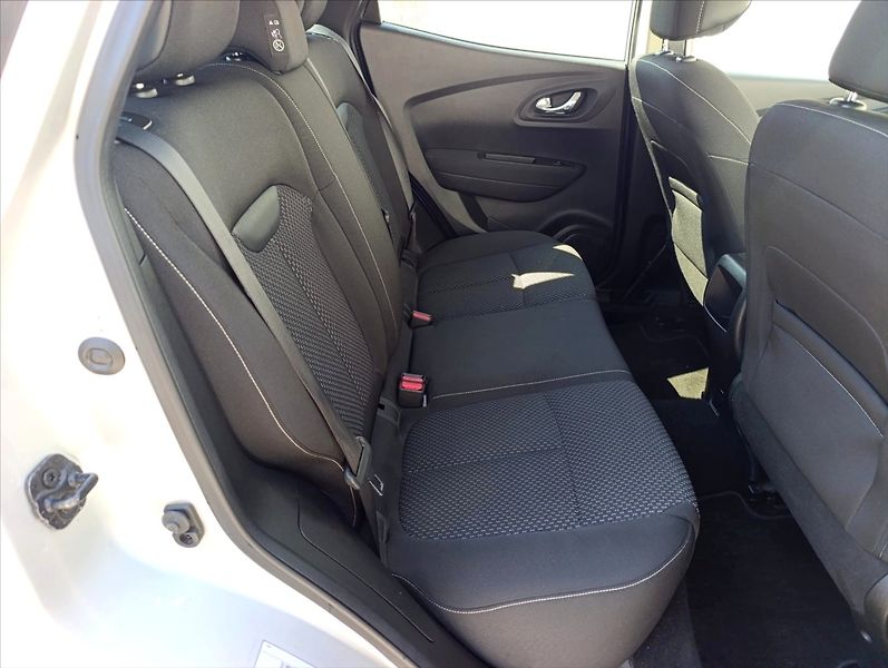 Renault Kadjar 1,5 DCi Kamera Navi Aut.klima - fotka 24 z 34