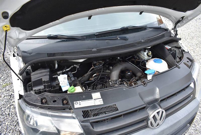 Volkswagen Transporter 2,0 TDI AC,ODPOČET, SERVIS! - fotka 15 z 15