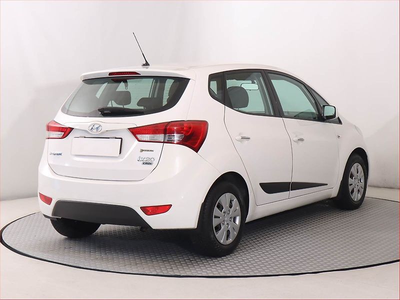 Hyundai ix20 (2012) 1.4 CRDi, Serv.kniha - fotka 5 z 14