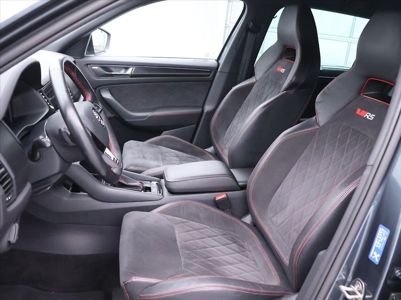Škoda Kodiaq RS 2,0 TDI 176kW 4x4 CZ DPH - fotka 11 z 42