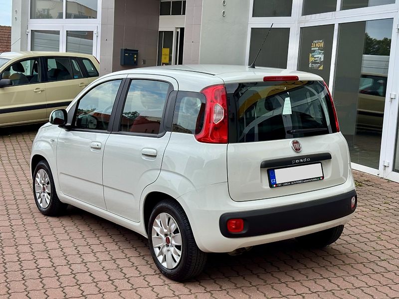 Fiat Panda (2017) ČR, 1 majitel, 9.800 km - fotka 7 z 23