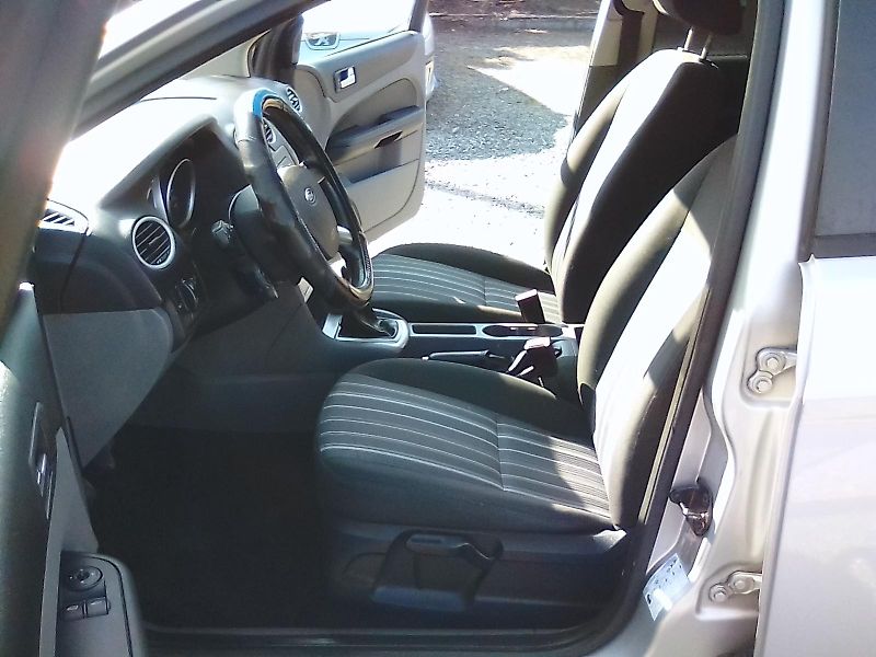 Ford Focus (2008) 1.6i 16V, kombi, 2.majitel - fotka 13 z 30