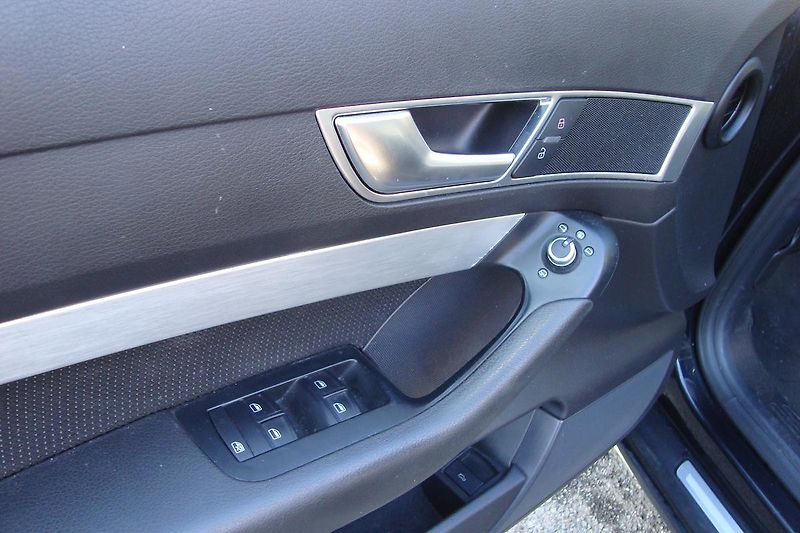 Audi A6 (2010) Avant 2.7 TDi, S-Line, Nová ST - fotka 23 z 56