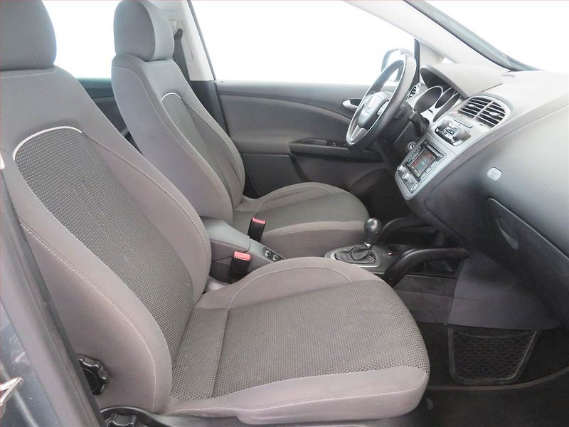 Seat Altea (2014) 1.6 TDI, Automat, Navi - fotka 9 z 16