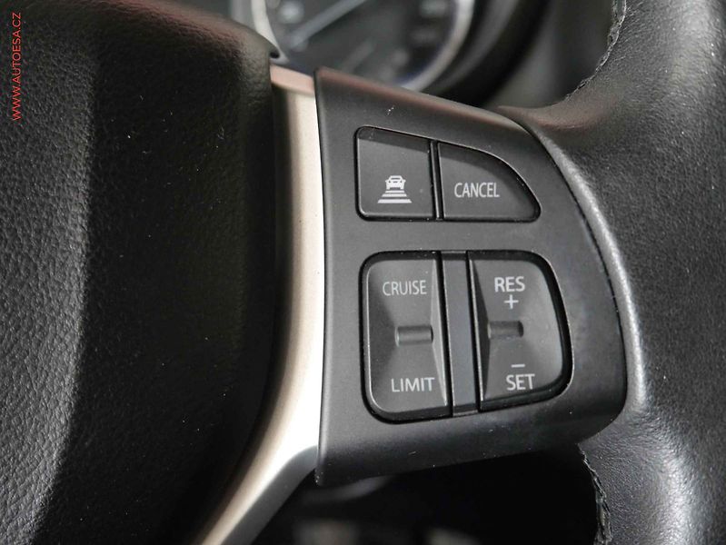 Suzuki S-Cross (2019) 1.4 T 4x4, 1.maj,ČR, AC - fotka 13 z 23