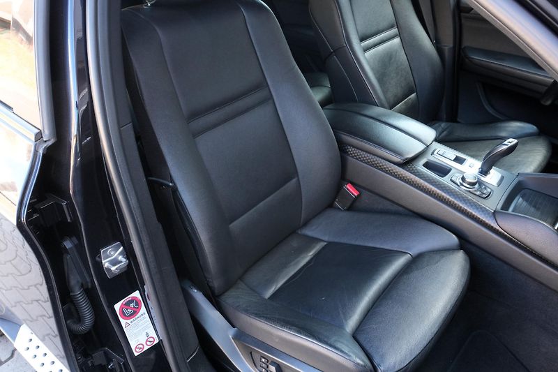 BMW X6 30d, Webasto, LED, HUD, Tažné - fotka 36 z 37