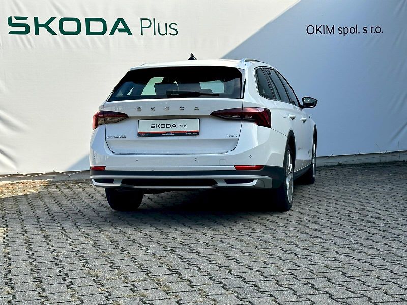 Škoda Octavia (2023) 2.0 TDI 147kW 4x4 DSG Scout Co - fotka 2 z 24