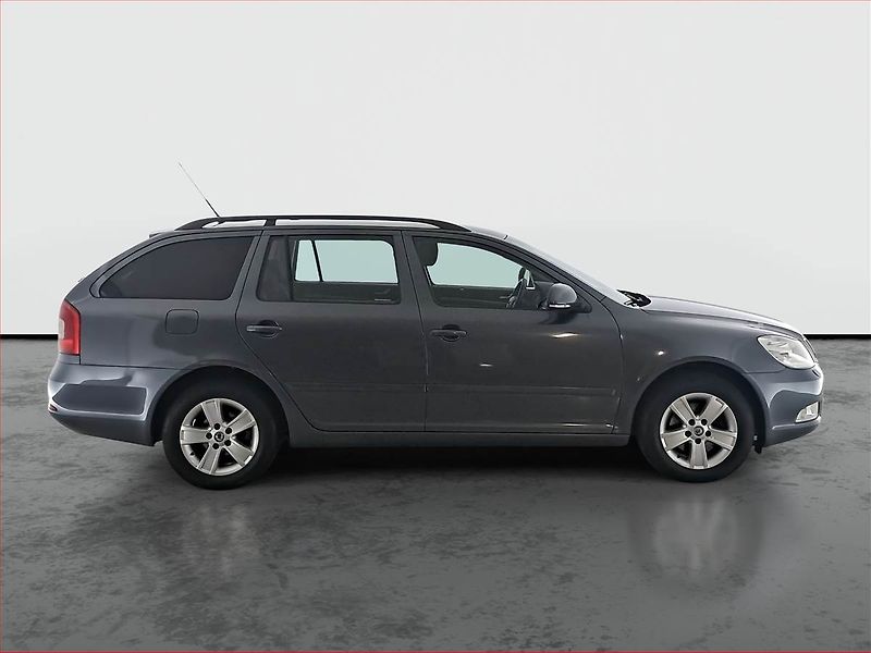 Škoda Octavia (2009) Elegance 1.9 TDI, po STK - fotka 6 z 16