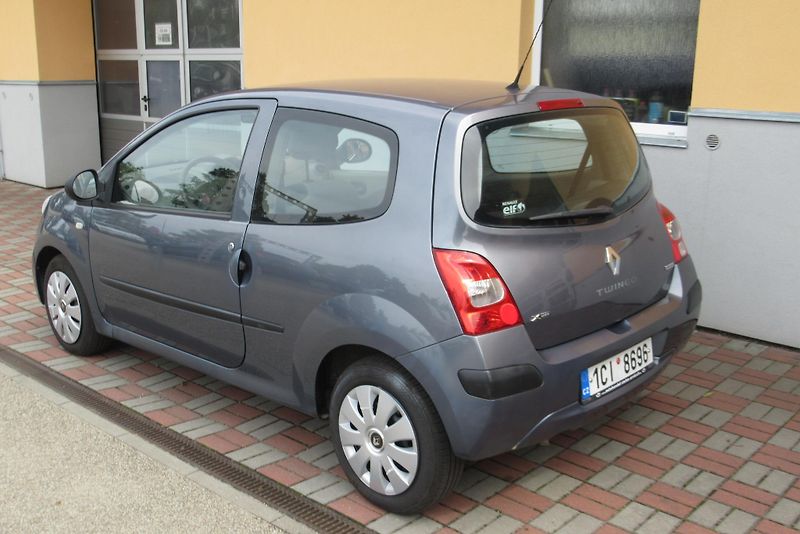 Renault Twingo 1.1i KLIMA SADA KOL - fotka 2 z 18