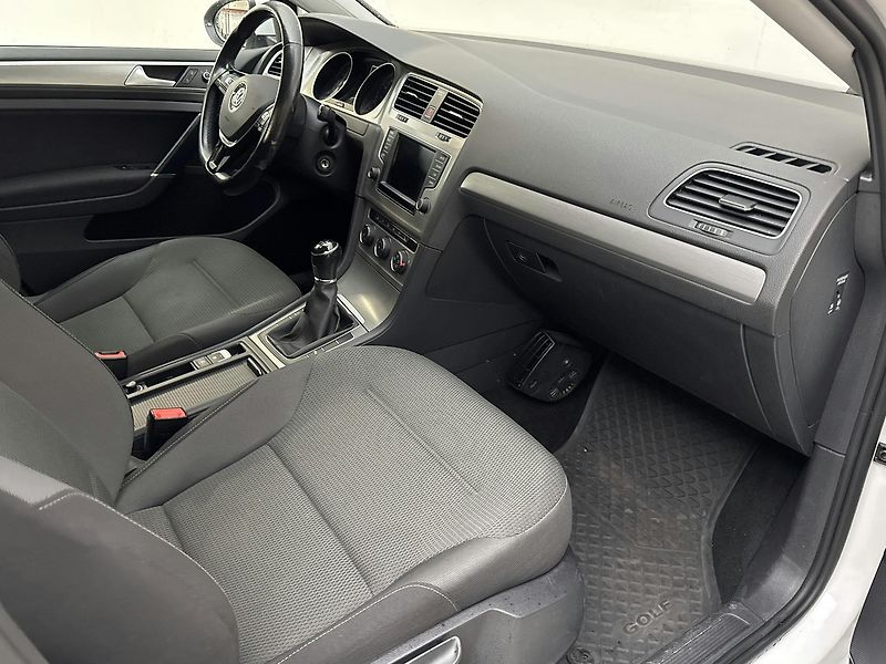 Volkswagen Golf (2016) 1.4 TGI Ecofuel | Záruka - fotka 7 z 12