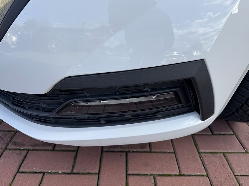 Škoda Octavia (2020) 2.0TDi LED Digi Klima - fotka 37 z 50