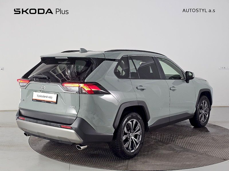 Toyota RAV4 (2022) 2.0i 4x4 6MT COMFORT STYLE - fotka 2 z 28