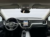 Volvo XC60 PLUS DARK B4 AWD 145kW - náhled 16
