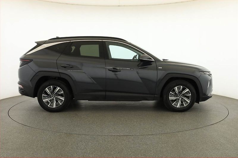 Hyundai Tucson (2022) 1.6 T-GDI 48V MHEV, MHEV - fotka 6 z 20