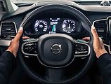 Volvo ukázalo, jak bude fungovat autonomní jízda v XC90.