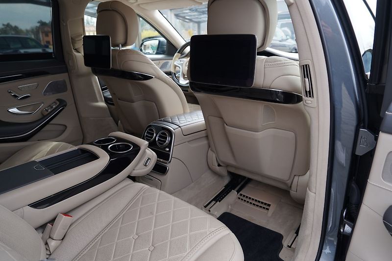 Mercedes-Benz Třídy S S560 4Matic V8 Designo/470PS - fotka 28 z 42