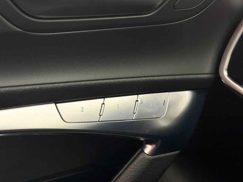 Audi A6 45TFSI quattro Matrix NezT 360 - fotka 12 z 29