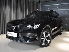 Volvo XC40 2,0 B3 Plus Bezklíč - fotografie inzerátu