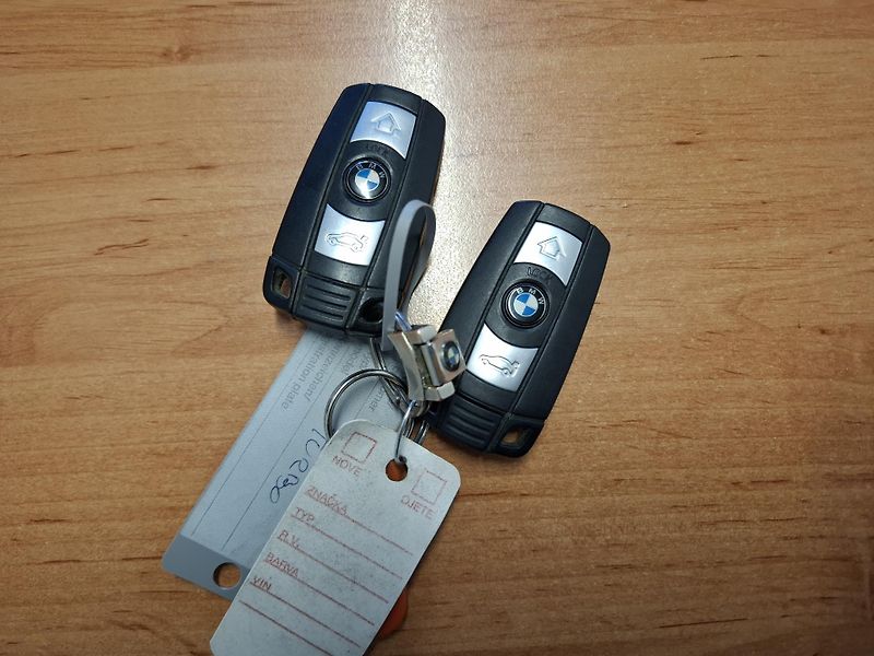 BMW X6 XDRIVE 40D - fotka 13 z 15