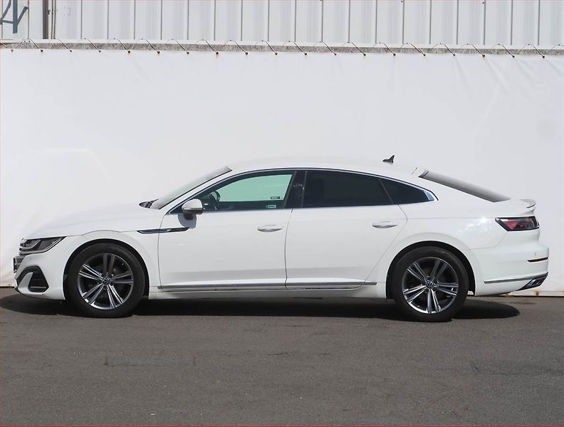 Volkswagen Arteon (2021) R-line 1.5 TSI - fotka 3 z 17