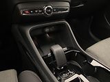Volvo XC40 B3 PLUS BLACK EDITION AUT CZ - náhled 27