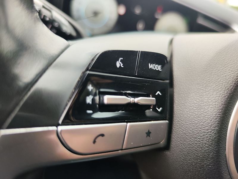 Hyundai Tucson 1.6 T-GDI/110kW Smart Navi 4x4 - fotka 28 z 41