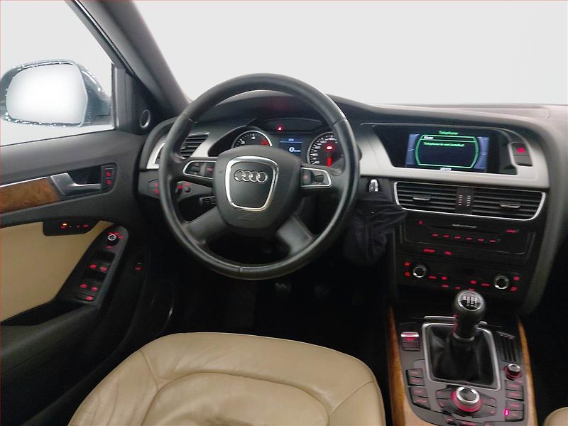 Audi A4 (2008) 3.0 TDI, 4X4, Serv.kniha - fotka 7 z 22