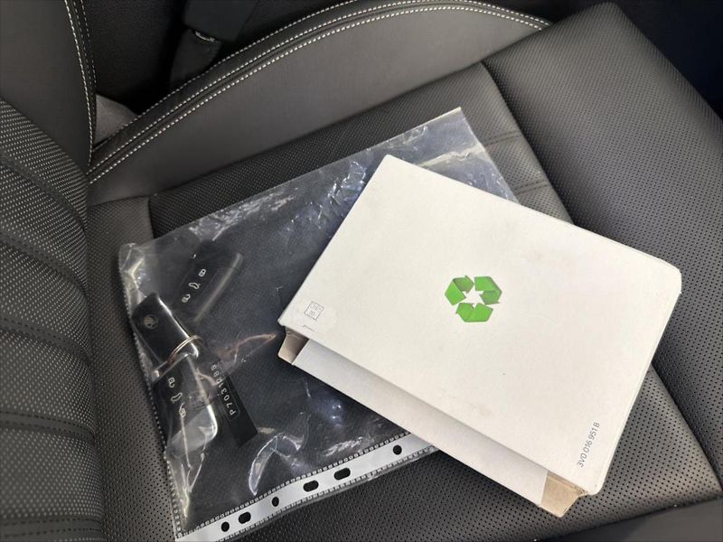 Škoda Superb 2,0 TDI,WEBASTO,TAŽNÉ - fotka 6 z 10