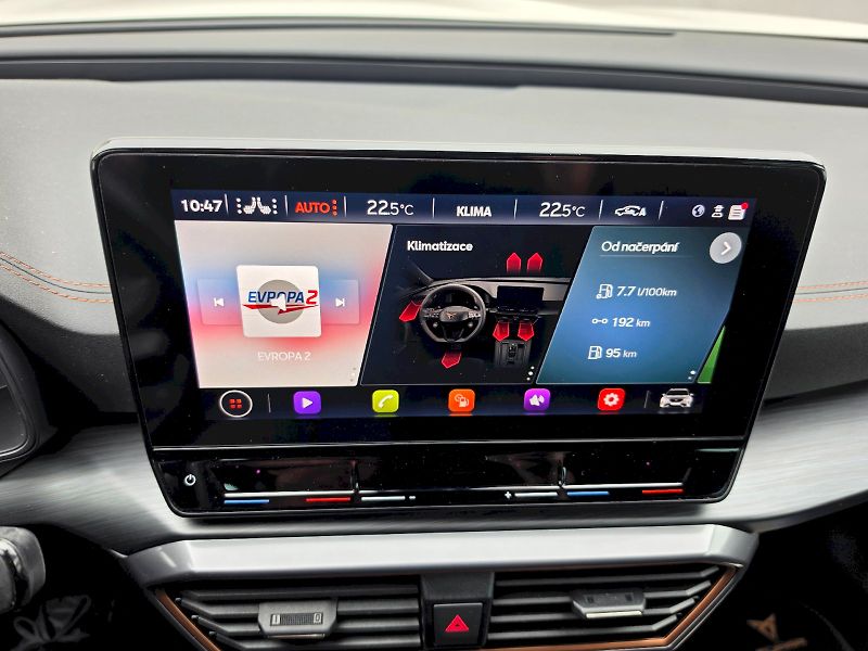 Cupra Formentor (2022) 2.0TSI 140KW DSG 4DRIVE - fotka 10 z 33