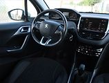 Peugeot 2008 (2018) 1.2 PureTech, Park. senzory - náhled 7