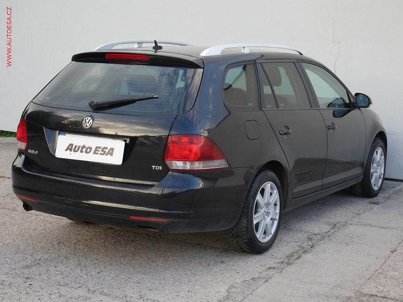 Volkswagen Golf (2010) 1.6 TDi, ČR, autoAC, temp - fotka 6 z 18