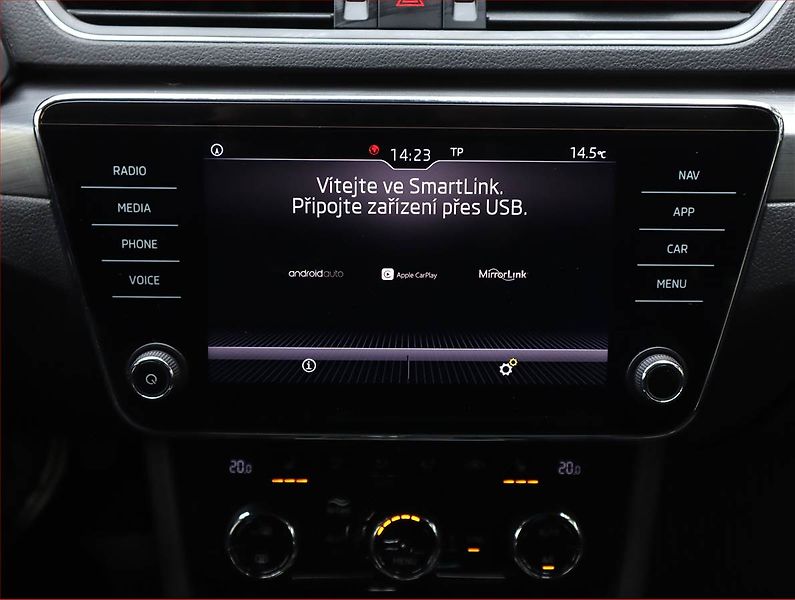 Škoda Superb (2018) 2.0 TDI, 4X4, Automat - fotka 18 z 23