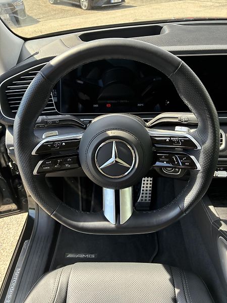 Mercedes-Benz GLE (2024) 450d 4MATIC - fotka 12 z 17