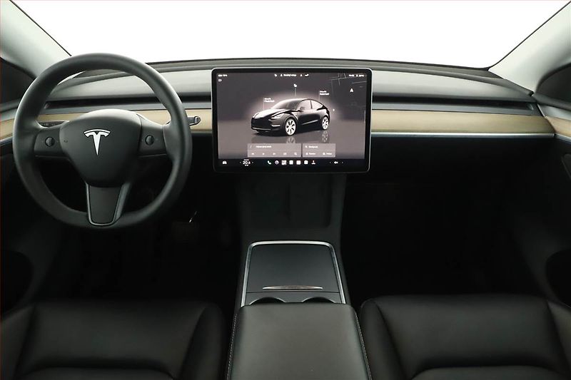 Tesla Model Y (2023) Long Range AWD 79kWh, SoH 92% - fotka 19 z 20