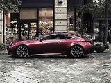 Lexus RC.