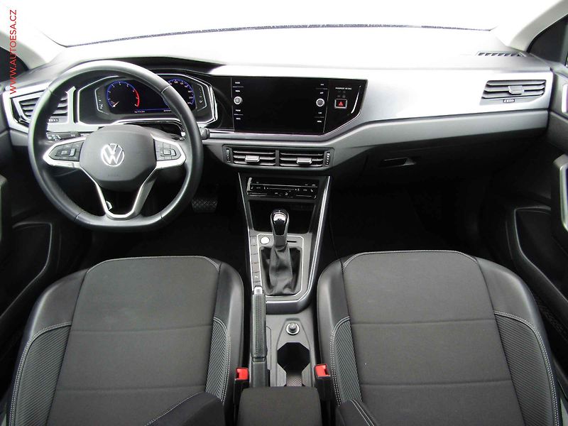 Volkswagen Taigo (2022) 1.0 TSi, 1.maj,ČR, AT. LED - fotka 8 z 20
