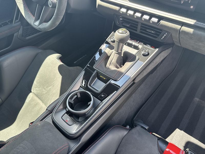 Porsche 911 GT3 - fotka 20 z 30