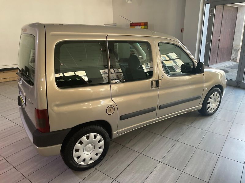 Citroën Berlingo (2005) 1.6i 16V 80kW - fotka 7 z 23