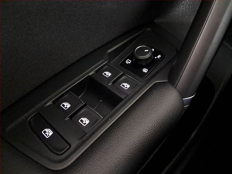 Volkswagen Tiguan (2017) 2.0 TDI, Automat, Navi - fotka 21 z 22