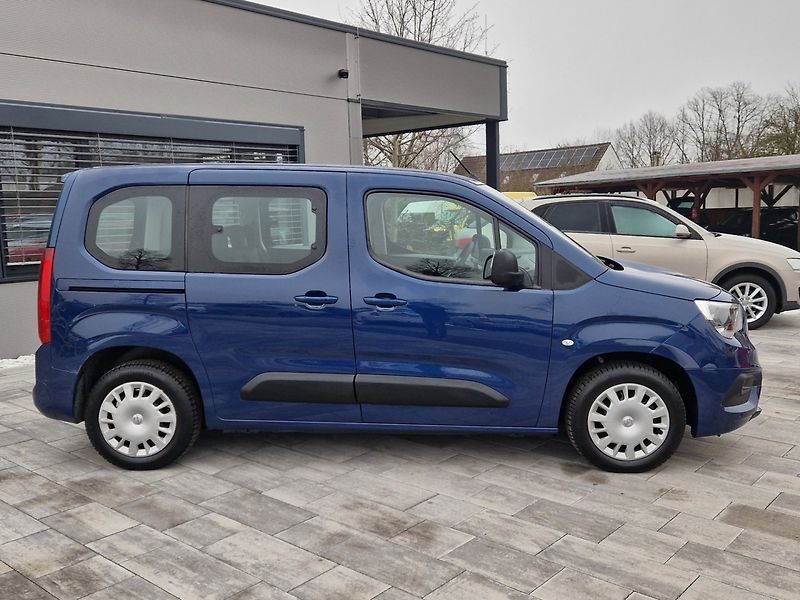 Opel Combo (2021) LIFE 1,5 CDTi - fotka 4 z 30