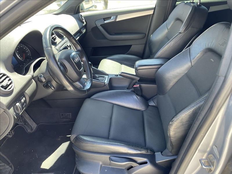 Audi A3 2,0 TDi 103kW*S-line*servis - fotka 9 z 47