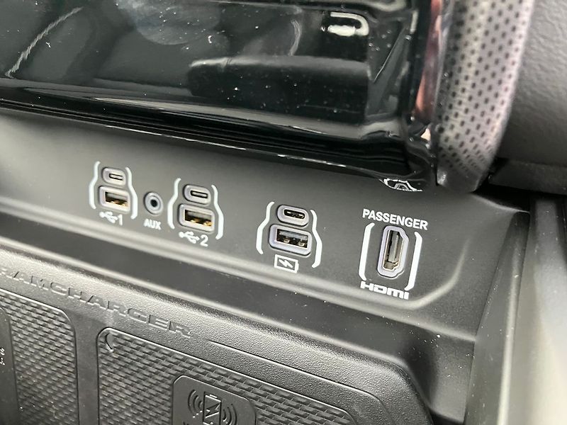 Dodge RAM (2025) 3.0 I6 548k LIMITED NIGHT RAMB - fotka 49 z 63