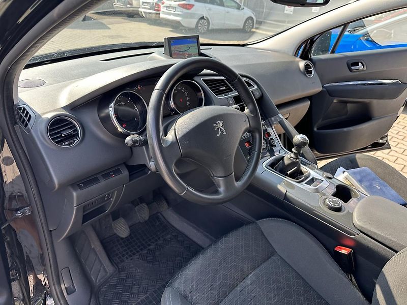 Peugeot 3008 (2015) Acttive 1.6HDi 88kW Navi 1maj - fotka 12 z 47