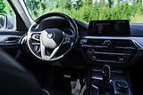BMW Řada 5 (2017) BMW 520d xDrive Limousine - náhled 33