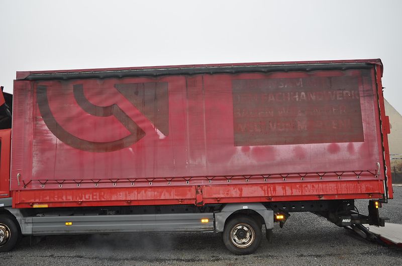 Mercedes-Benz Atego 818 VALNÍK + PLACHTA + ČELO - fotka 9 z 14