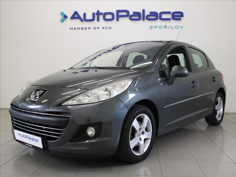 Peugeot 207 1,6 VTi 88kW Panorama 168tkm. - fotka 1 z 18