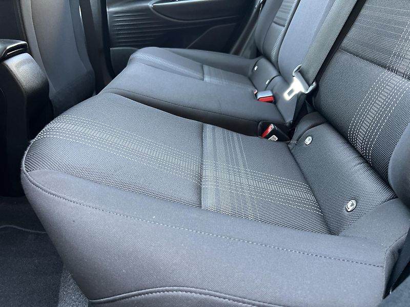 Hyundai Bayon 1.2i Comfor 1.Maj ČR DPH Klima - fotka 24 z 40