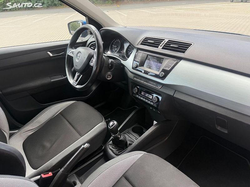 Škoda Fabia (2014) 1.4TDI, 66kw Původ ČR - fotka 10 z 20
