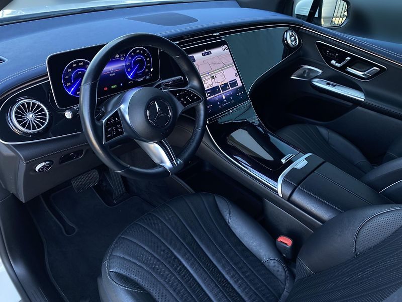 Mercedes-Benz EQE EQE 350 4M SUV Electric Art - fotka 9 z 29
