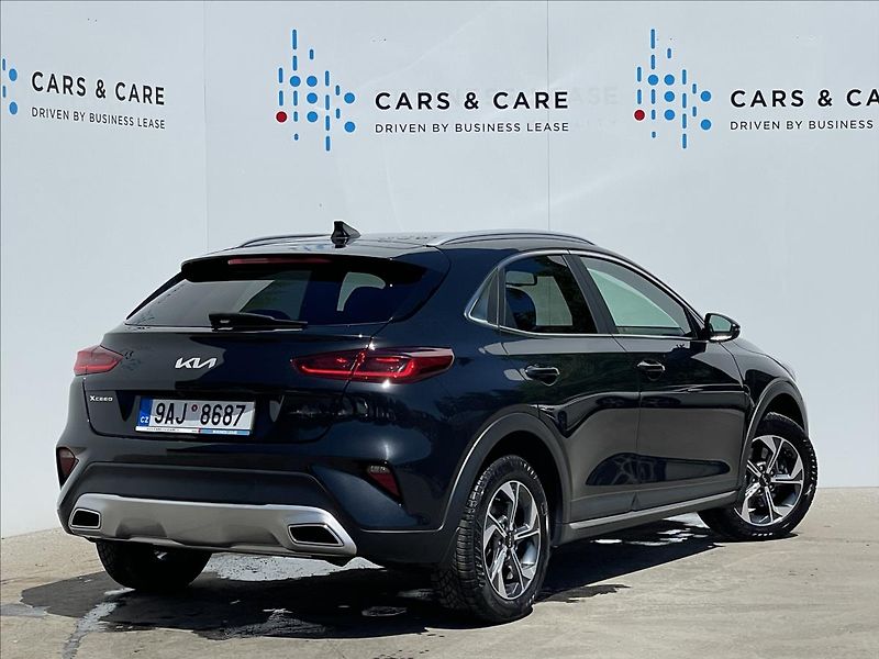 Kia XCeed 1,5 T-GDI Exclusive NAVI - fotka 3 z 23